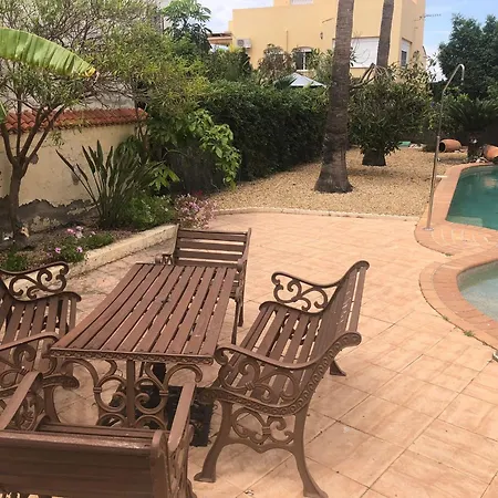 - 3 Bedroom - Sleeps 8 - R130 * Turre